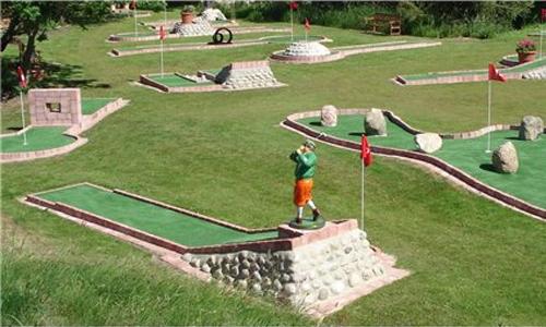 Minigolf / Adventure Golf