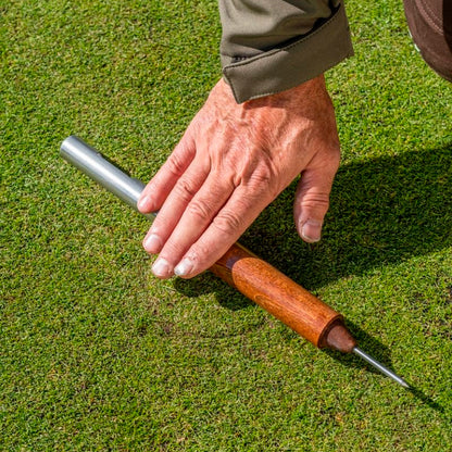 Pebble Tool, master your greens with precision